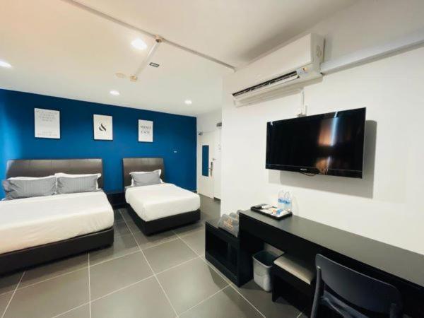 halo rooms hotel