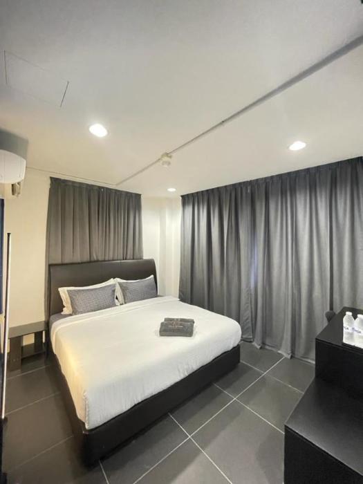 halo rooms hotel