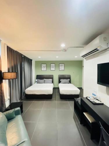 halo rooms hotel