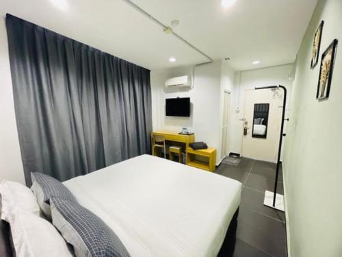 halo rooms hotel