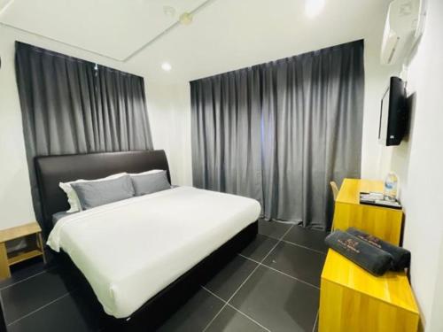 halo rooms hotel