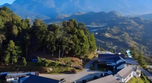 the hill kinabalu