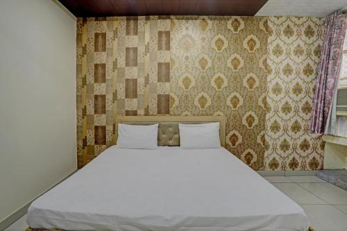 super hotel o krishna guest house and pg