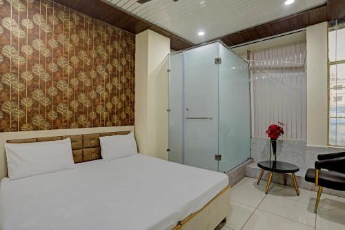 Hotel O Krishna Guest House & Pg,,3 star