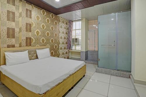 Hotel O Krishna Guest House & Pg,,3 star