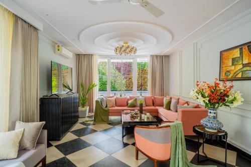 Elivaas 4 Bhk With Pvt Pool - Suntuarios,,5 star