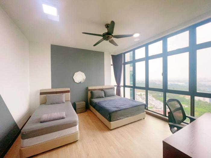 monic staycation greenhaven near senibongandregency