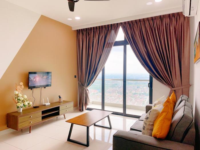 monic staycation greenhaven near senibongandregency