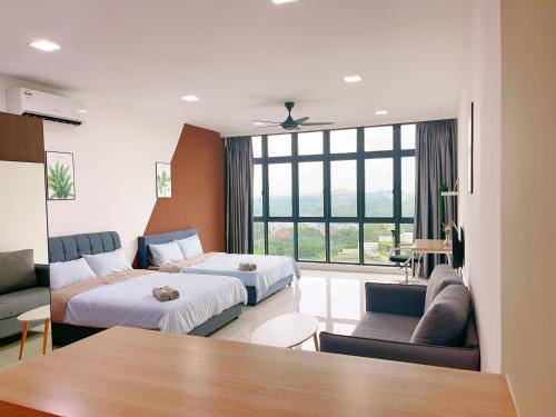 monic staycation greenhaven near senibongandregency