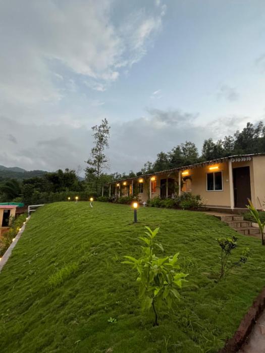 vrisa mountain retreat