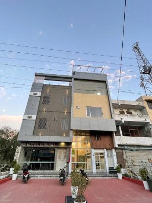 hotel yaduraj
