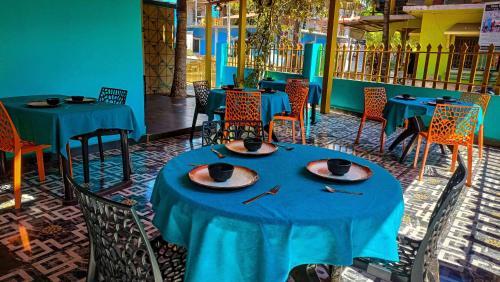 36 yard beach cottages