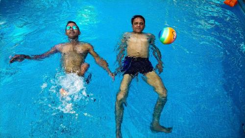 36 yard beach cottages