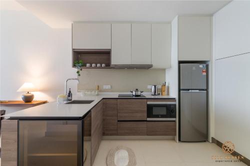 viia residence mid valley kl