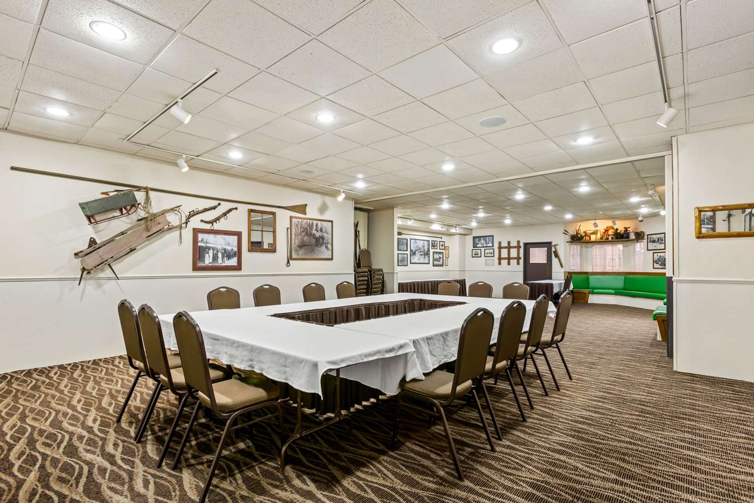 lumber jack lodge an ascend collection hotel