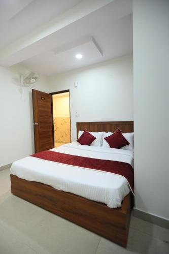 No 7 Grandeur,,2 star