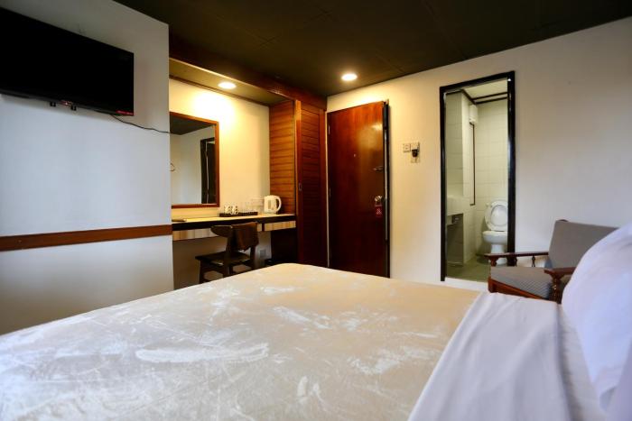 fata hotel by project borneo