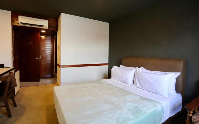fata hotel by project borneo