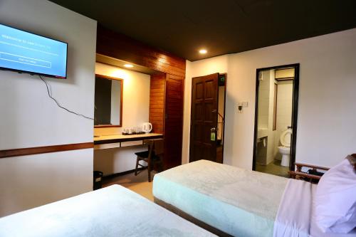 fata hotel by project borneo