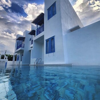 Ipoh Santorini Hideaway Hotel Inspired,,3 star