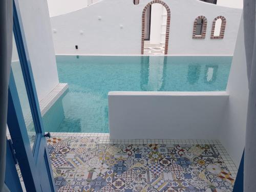 ipoh santorini hideaway hotel inspired