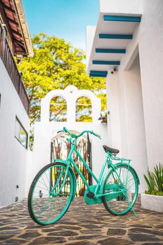 ipoh santorini hideaway hotel inspired