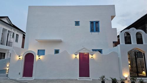 ipoh santorini hideaway hotel inspired