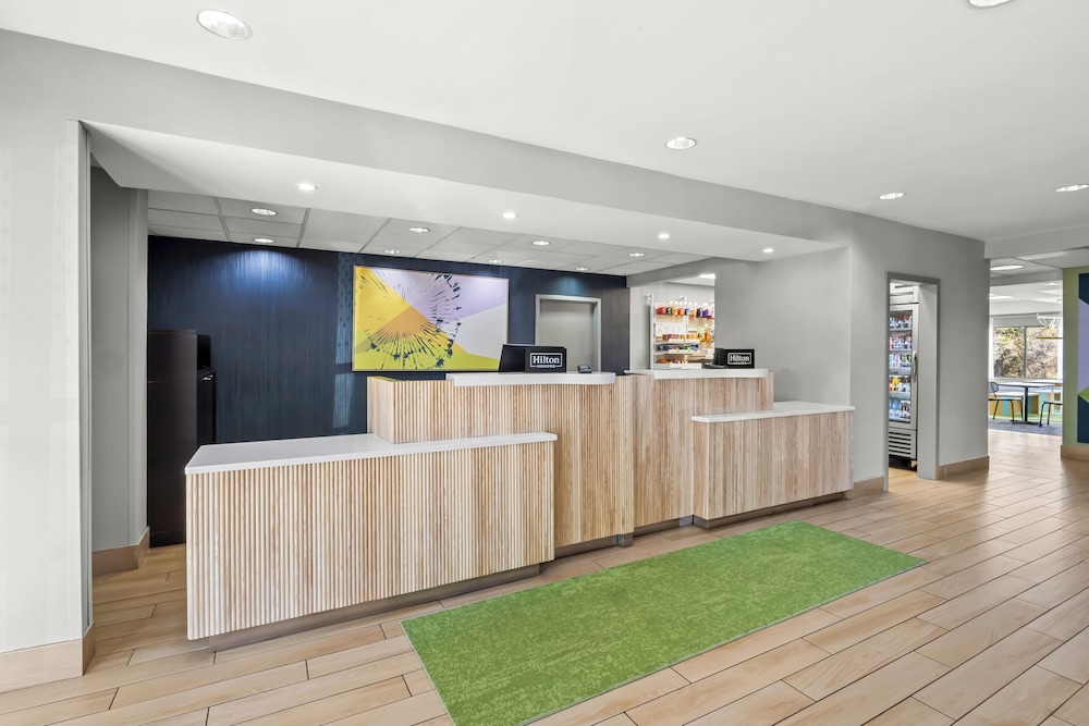 spark by hilton macon north