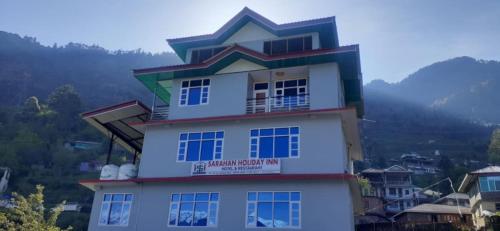 Sarahan Holiday Inn,,4 star