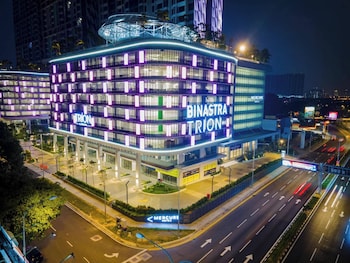 Cozy Skyline Retreat Trion Kl - Level 63,,3 star
