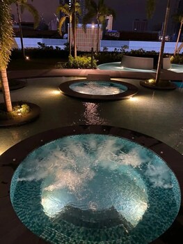 Cozy Skyline Retreat Trion Kl - Level 63,,3 star