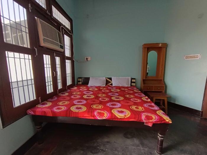 hotel o home madhav homestay