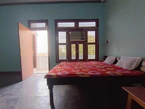 Hotel O Home Madhav Homestay,,2 star