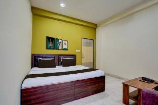 super hotel o samne ghat