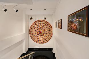 super hotel o axom inn