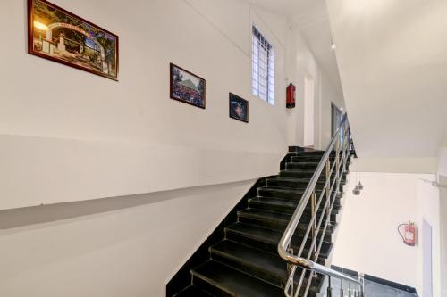 super hotel o axom inn