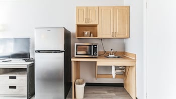 home 1 suites extended stay kissimmee