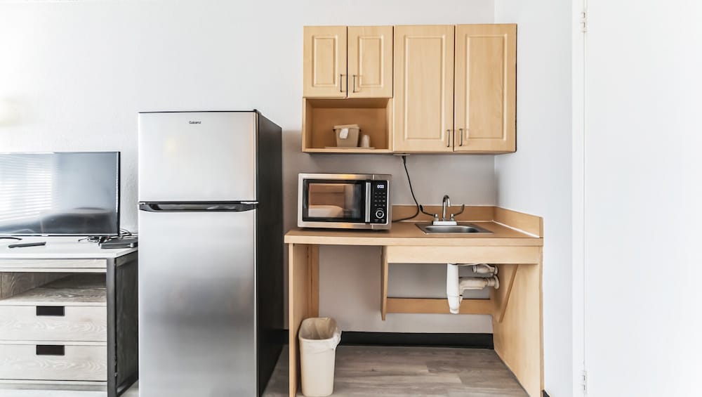 home 1 suites extended stay kissimmee