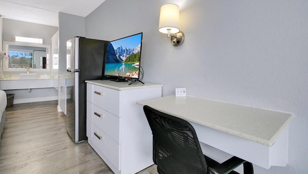 home 1 suites extended stay kissimmee