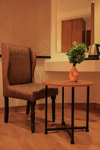 the novello by hotel evergreen