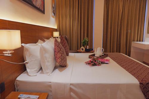 the novello by hotel evergreen