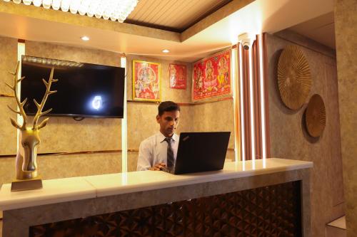the novello by hotel evergreen