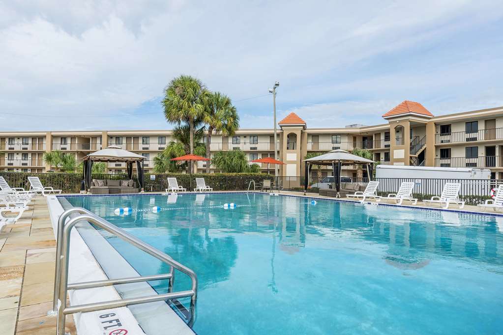 quality inn and suites kissimmee by the lake