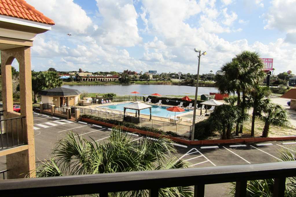 quality inn and suites kissimmee by the lake