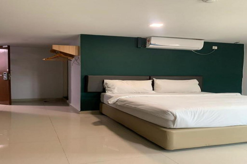 room v jalan megat managed by secom