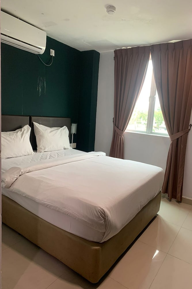 room v jalan megat managed by secom