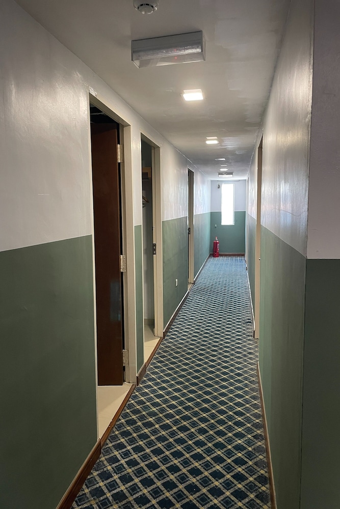 room v jalan megat managed by secom