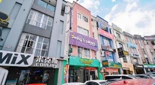 swing and pillows kl sri petaling