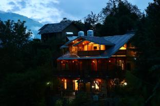 rustic roots home stay