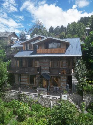 rustic roots home stay